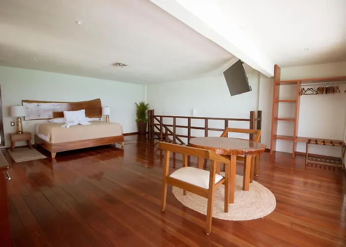 Cuxos Hotel Beachfront Isla Mujeres