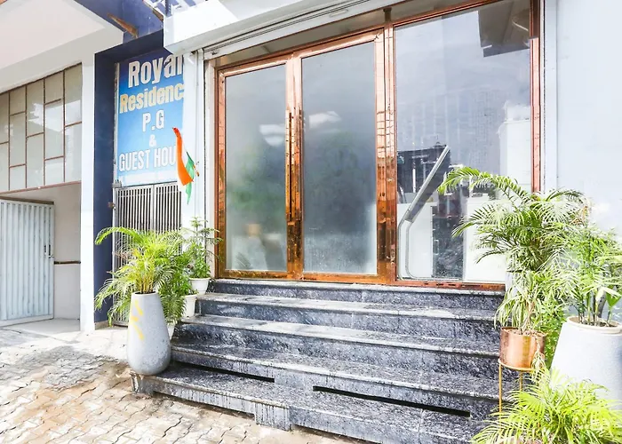Hotel O Royal Guest House