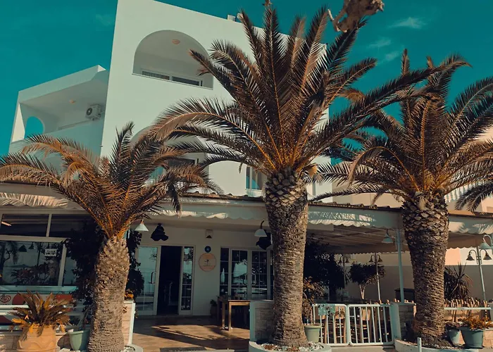 Haraki Bay Hotel And Luxury Apartments