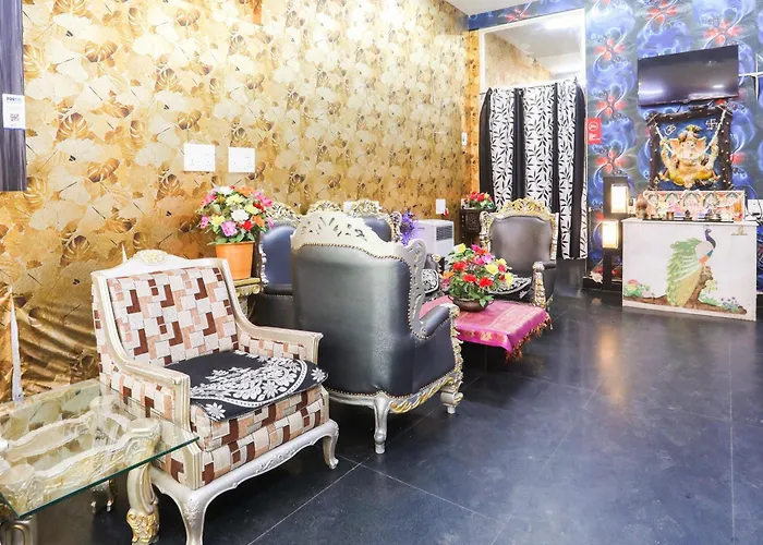 Oyo Flagship Maheshwari Villas