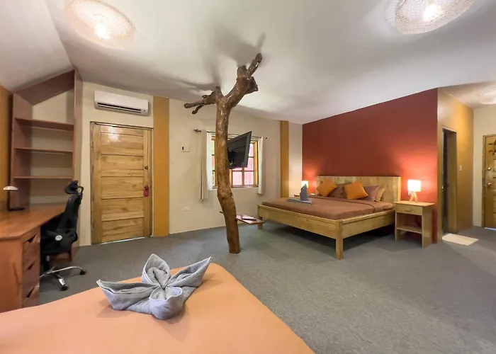 Nakabalo Guesthouse & Restaurant