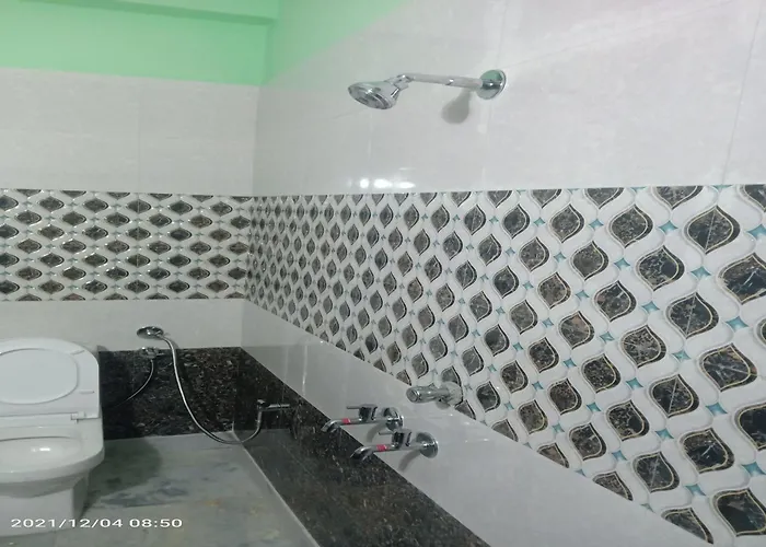 Spot On Atithi Restaurant And Homestay