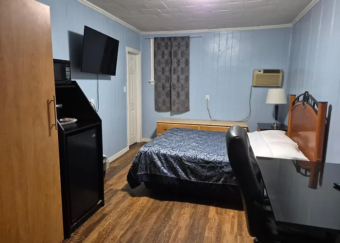 Park Side Motel