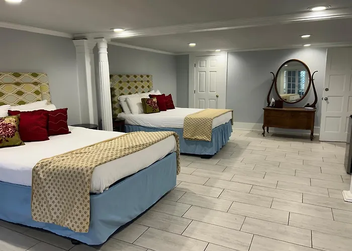 The Inn At Cedar Grove