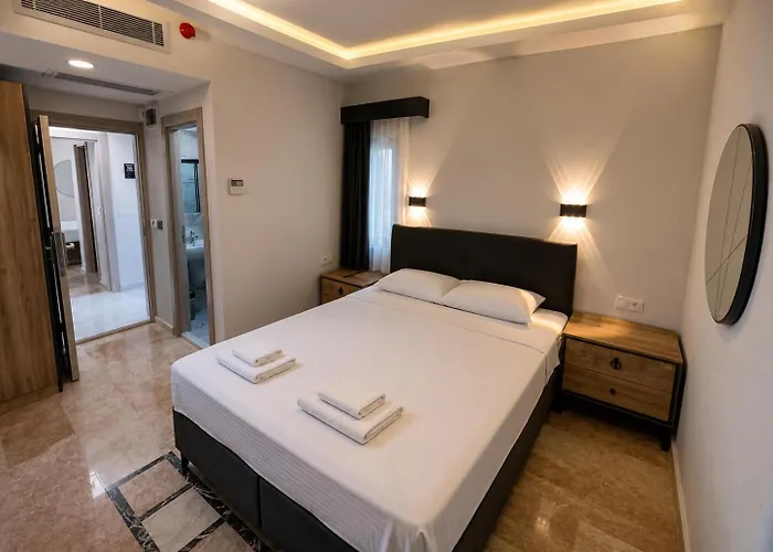 Jest Hotel