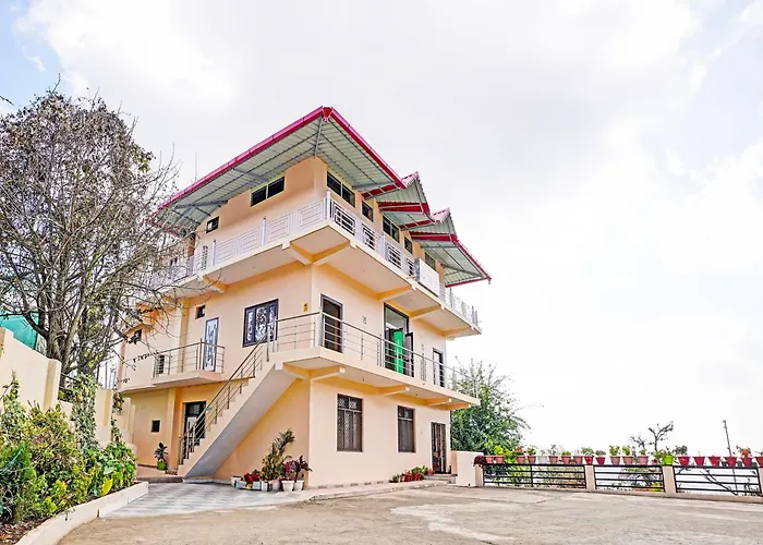 Hotel O Sadhna Holiday Home