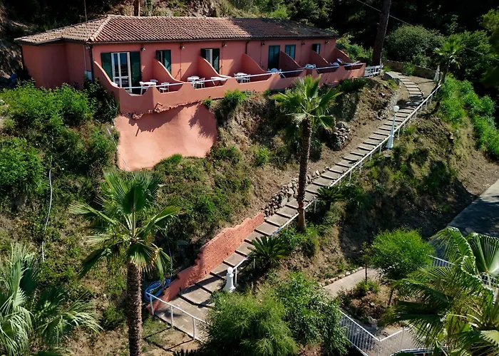 Hotel Calysea Tropea - Breakfast & Brunch Until 13-00 Included - Free Private Parking