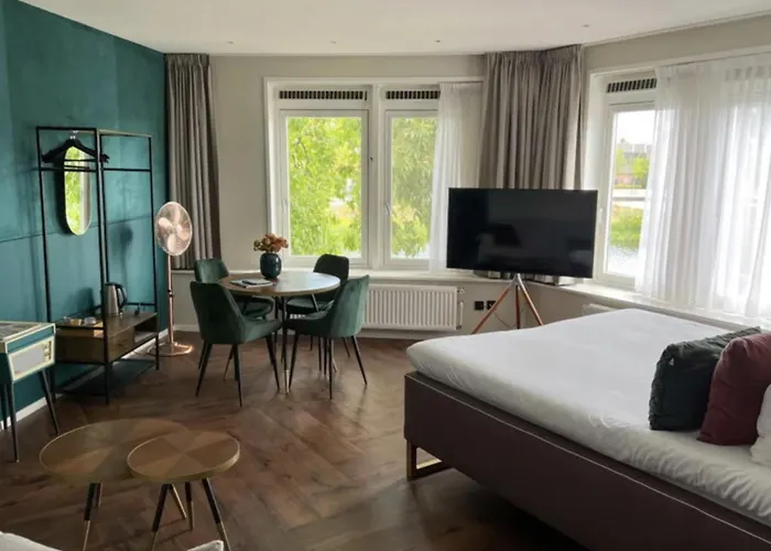 Hotel De Zon - Brasserie Bresson By Flow