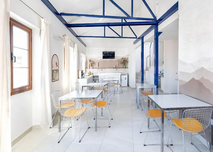 Nest Style Granada