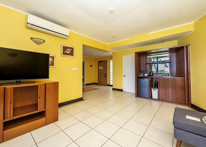 Tanoa International Hotel