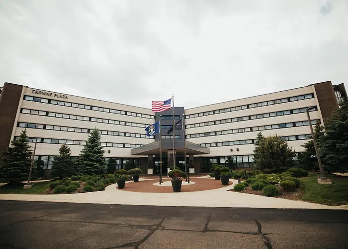 Crowne Plaza Lansing By Ihg