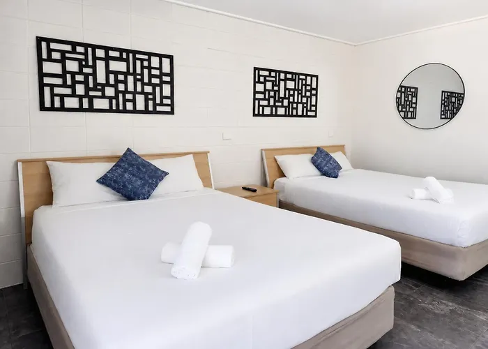 Gladstone Cbd Motel