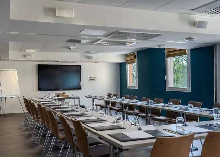 Best Western Plus Paris Velizy