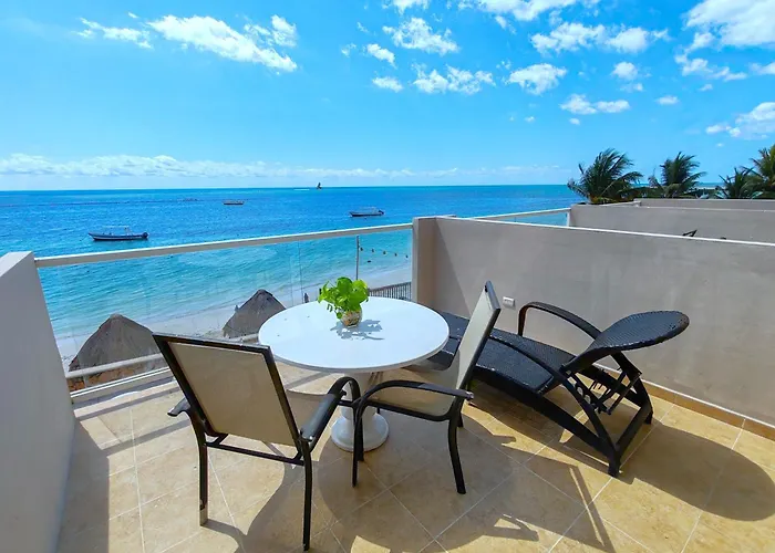 Hacienda Morelos Beachfront Hotel