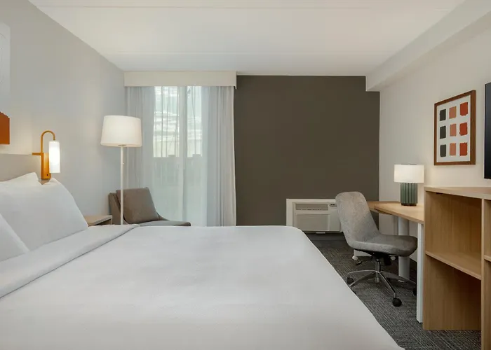 Spark By Hilton Edmundston