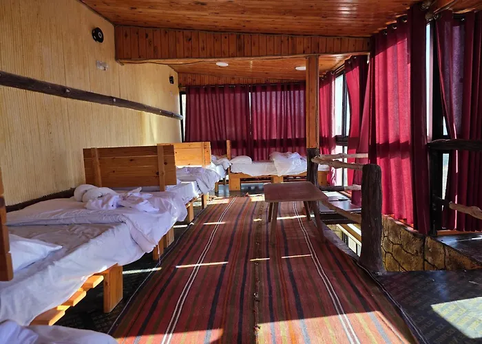Dana Tower Hotel