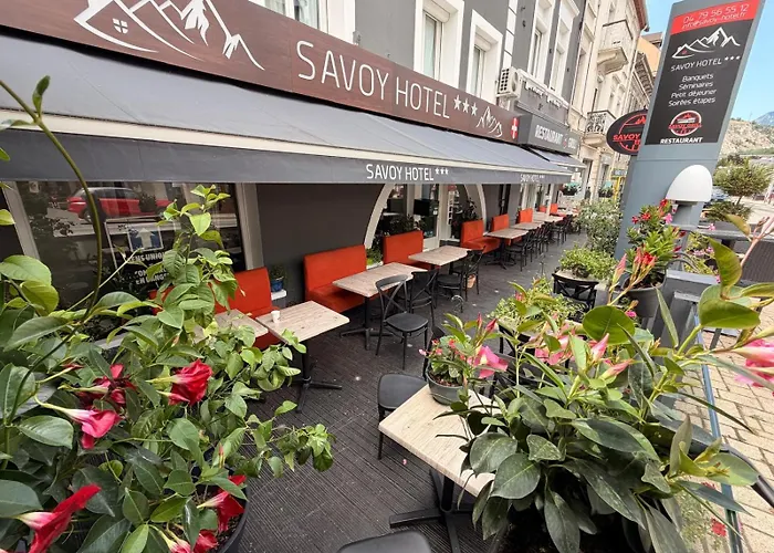 Savoy Hotel & Restaurant Saint-Michel-de-Maurienne