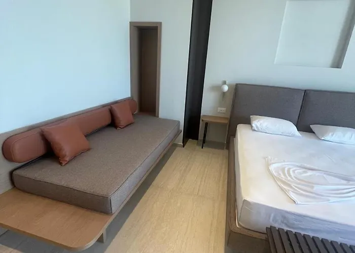 Marina Premium Beach Hotel & Apartments