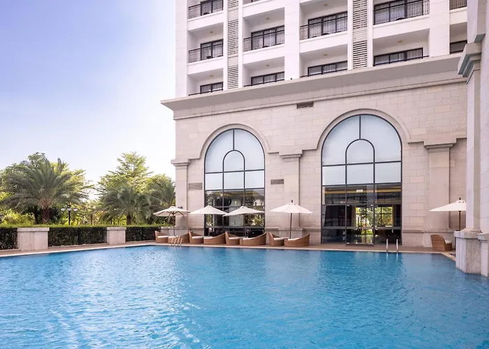 Melia Vinpearl Hai Phong Rivera