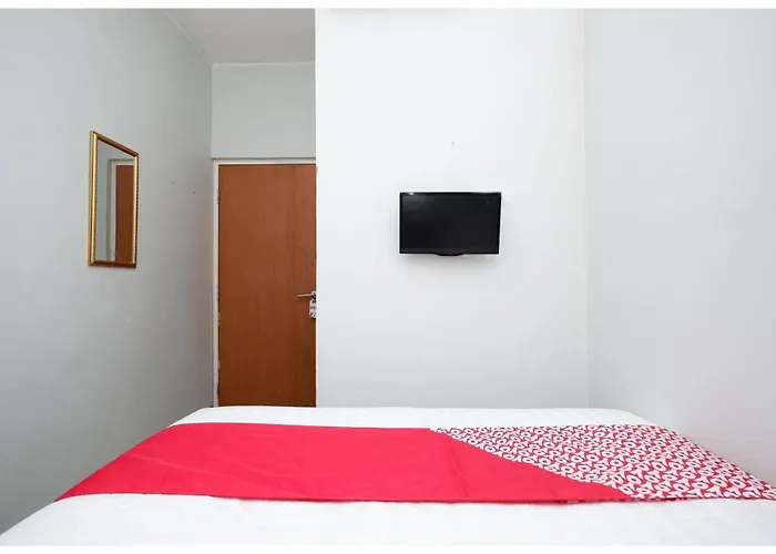 Hotel O Palebon Residence