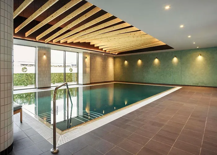 Novotel Cambridge North Milton 