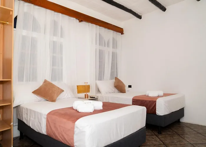 Hotel Crossman