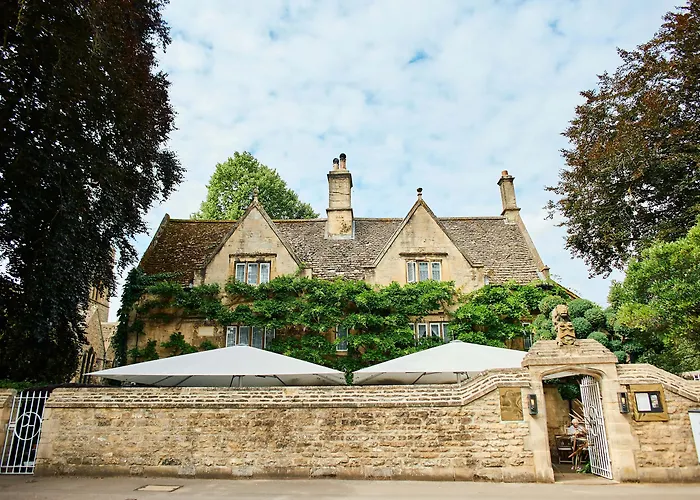 Old Parsonage Hotel
