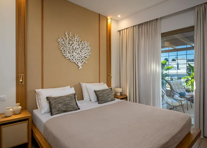 The 12Th City Hotel