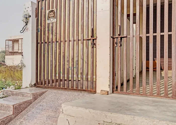 Hotel O Bhavya Guest House