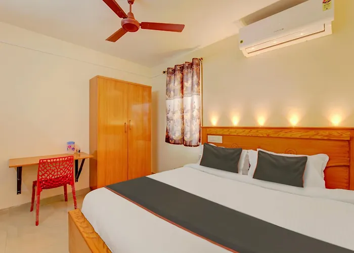 Collection O Velu Residency
