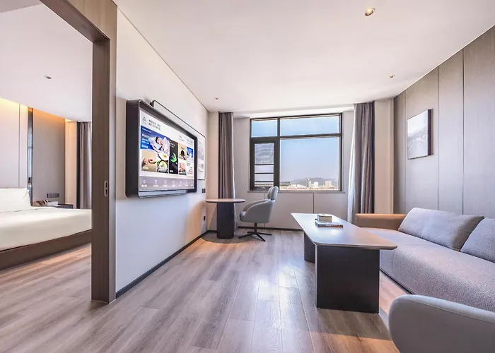 Atour Hotel Meizhou Meixian Baili Plaza