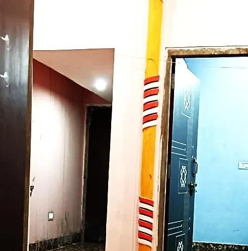 Goroomgo Hotel Ashray Near Golden Beach Puri - A Luxury Room With Fully Renovated Room - Lift And Parking Facilities - Best Hotel In Puri
