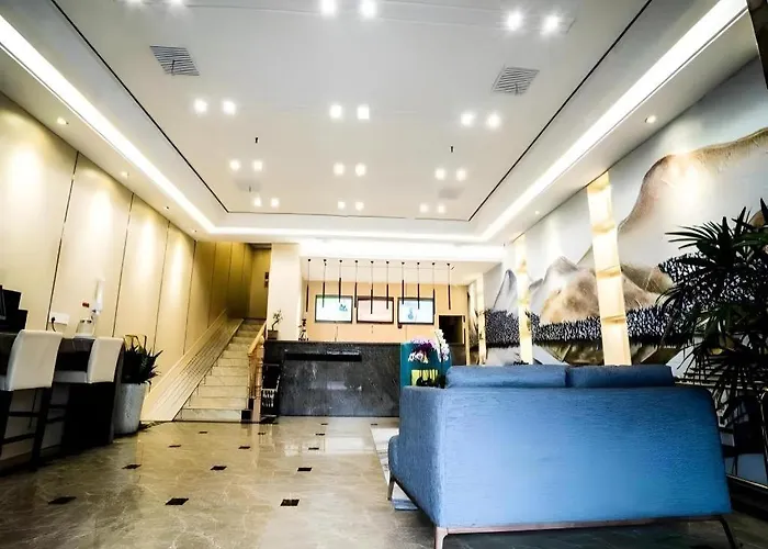 Greentree Alliance Jiangsu Yangzhou Middle Wenchang Road Municipal Government Hotel