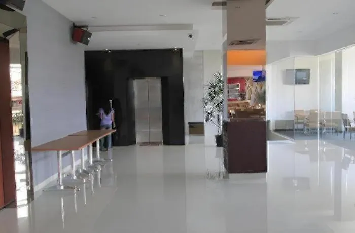 Borneo Hotel