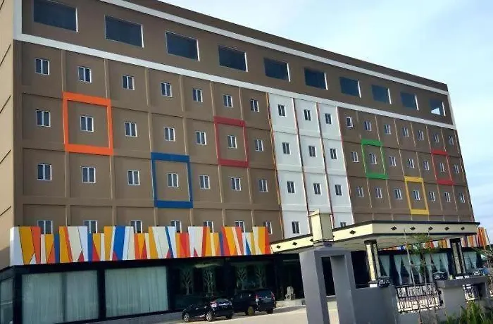 The Golden Bay Hotel Batam