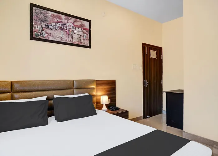 Hotel O Lalganesh Formerly Royal Avenue