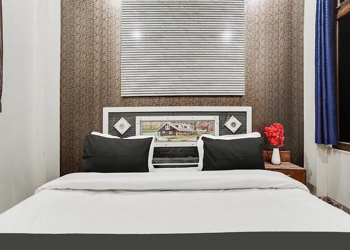 Hotel O Emerge Hotel