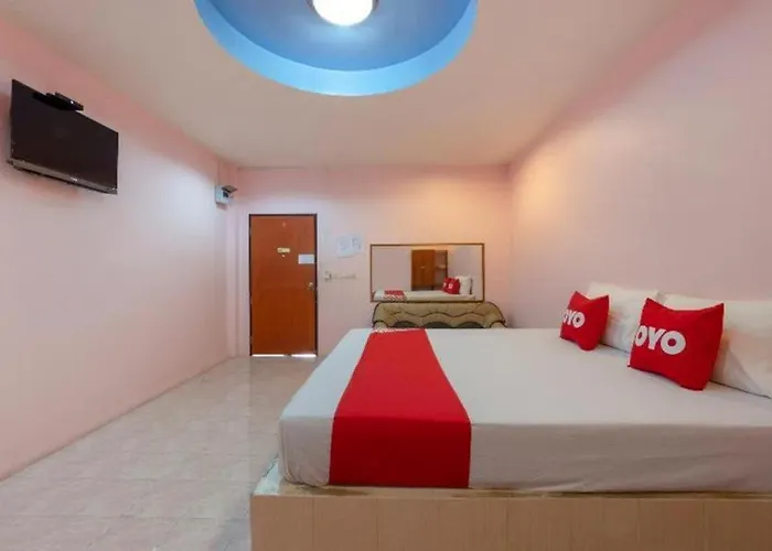 Oyo 1070 Paradise Resort