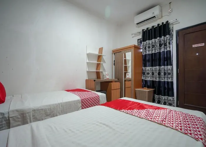 Hotel O Green Palm Kostel Syariah