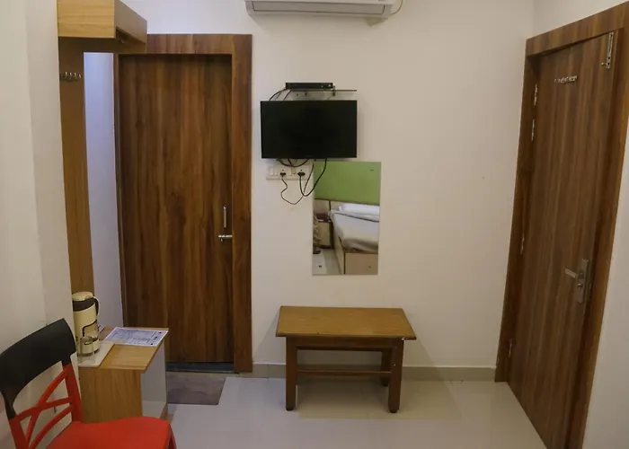 Subhash Hotel