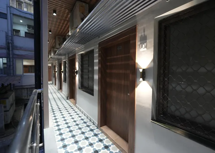 Subhash Hotel
