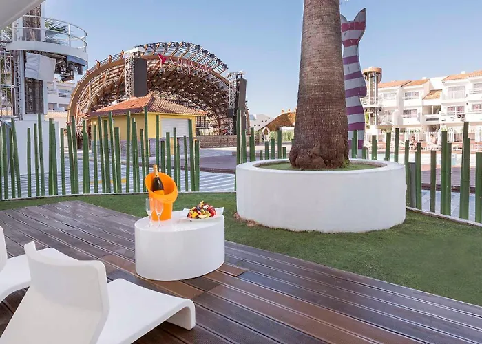 Ushuaia Ibiza Beach Hotel - Adults Only - Club Entrance Included