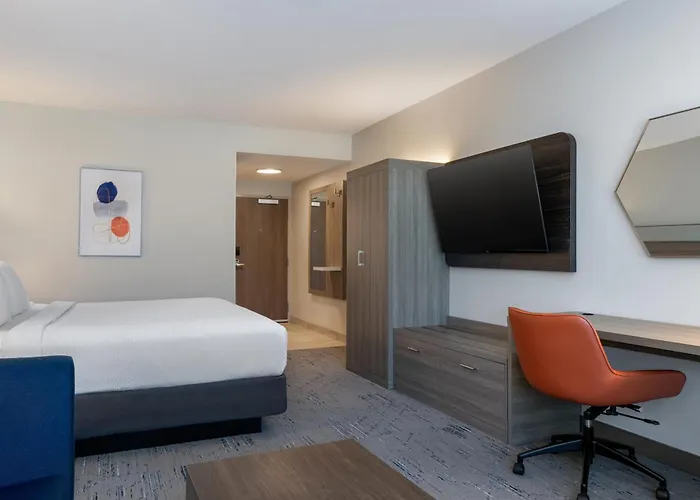 Holiday Inn Express & Suites Linden - Newark South By Ihg