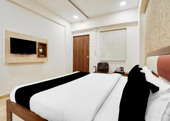 Super Collection O Kalupur Railway Station Formerly Hotel Progressive Inn