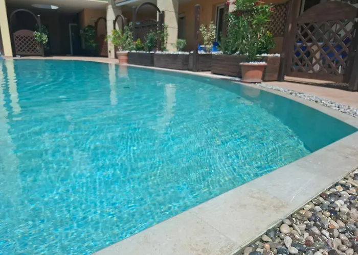 Villa Josefine Lake Front beach&Pool