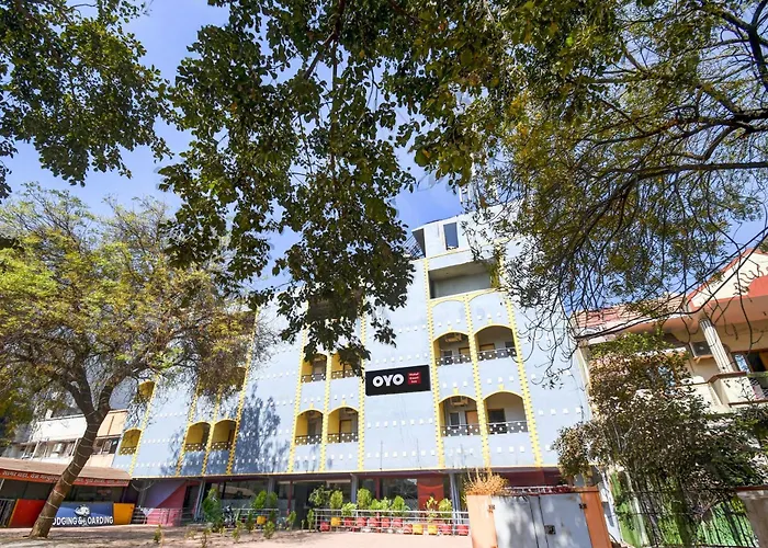 Hotel Gouri Inn