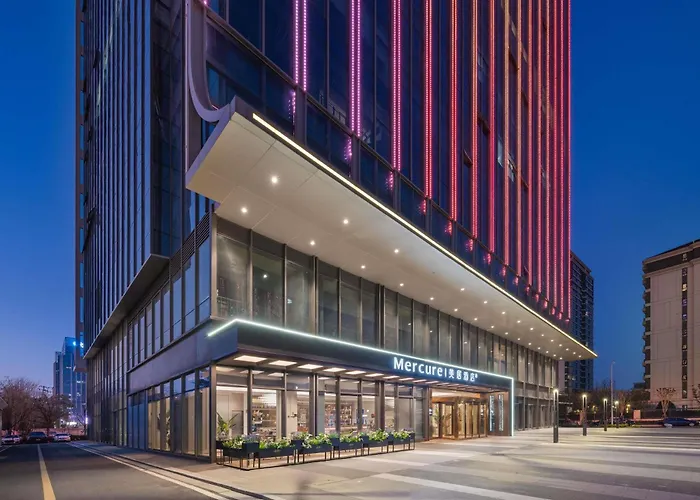 Mercure Hefei South Railway Station