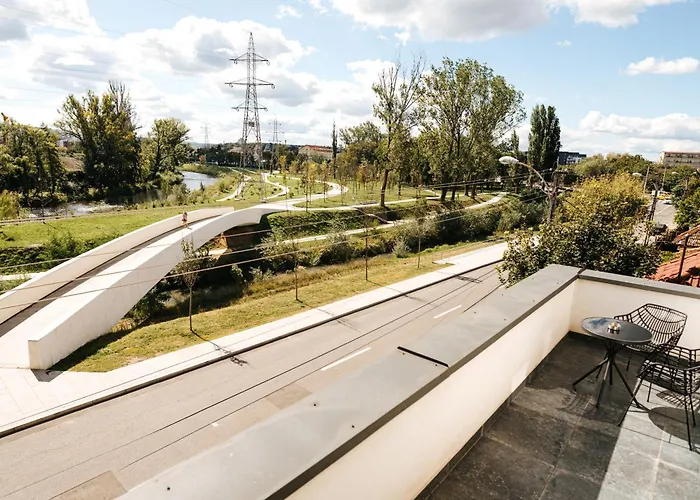Riverside Aparthotel By Inntime