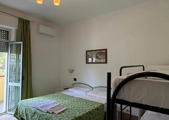 hotel cri cri - fronte spiaggia