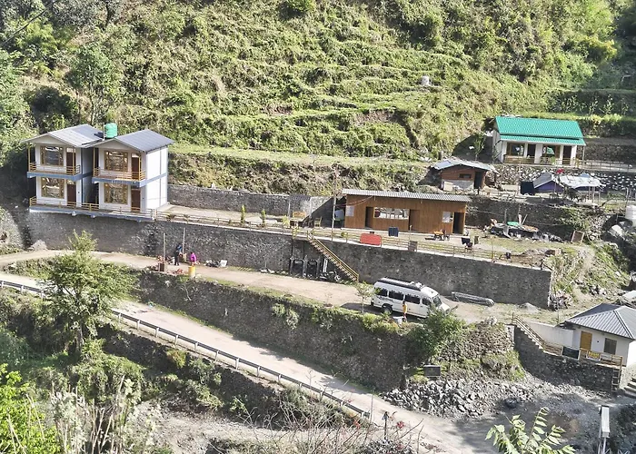 Neerangana Retreat